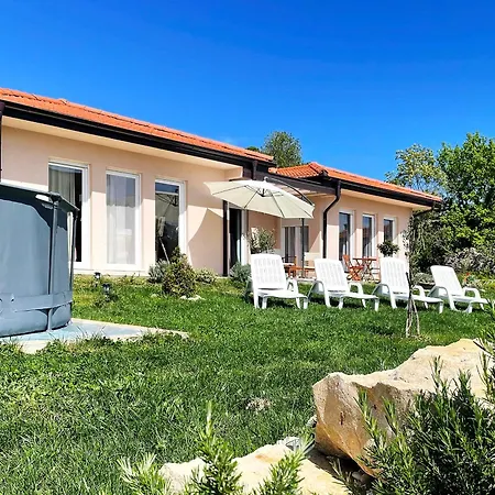 Holiday home Family House - Art Presika - Labin Old Town